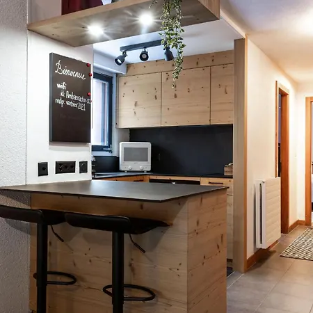 La Ruinette-one-bed In Centre Apartment *